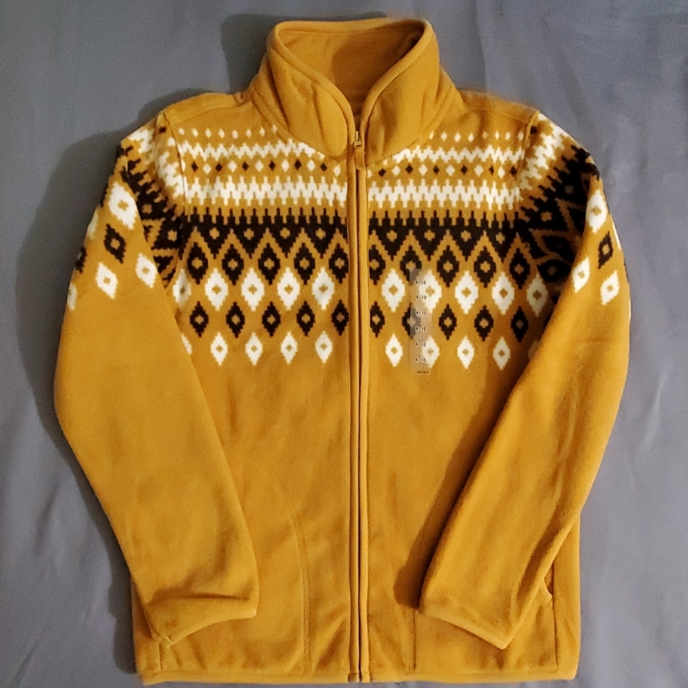 Uniqlo boy sweater